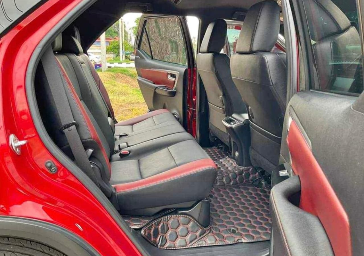 2021 Toyota Fortuner 2.8 Diesel 4x4 - Image 3