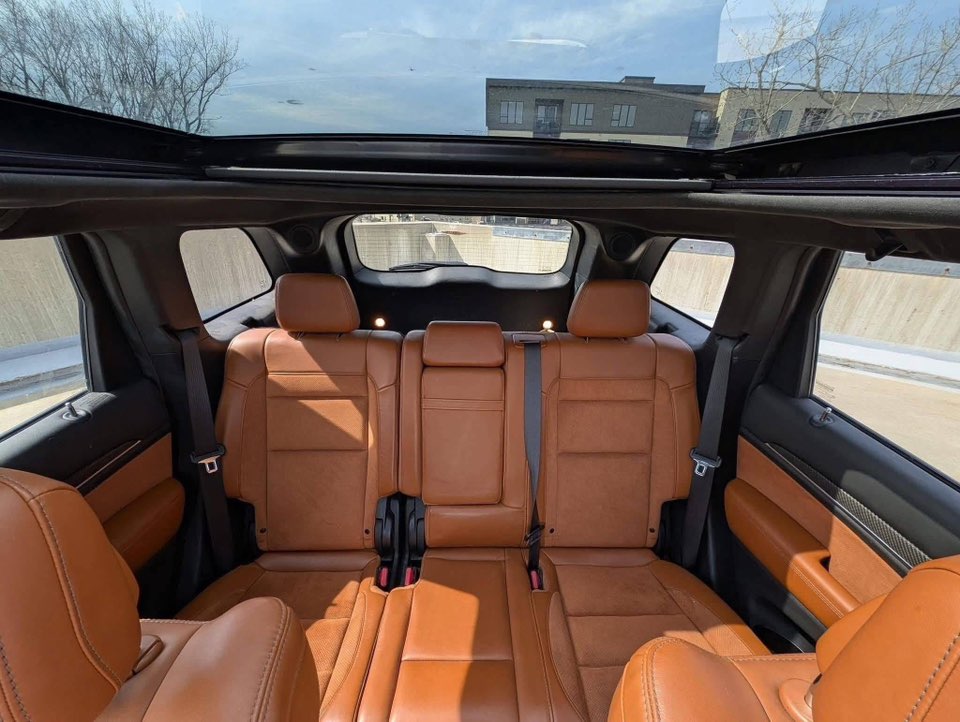 2019 Jeep Grand Cherokee SRT - Image 5
