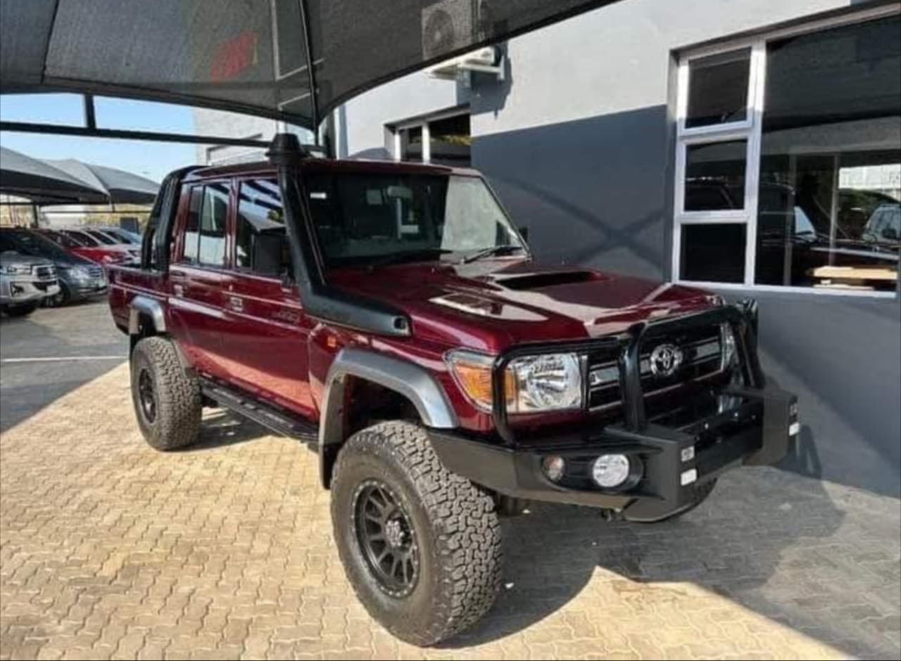 2021 Toyota Land cruiser Pick-up - Image 8