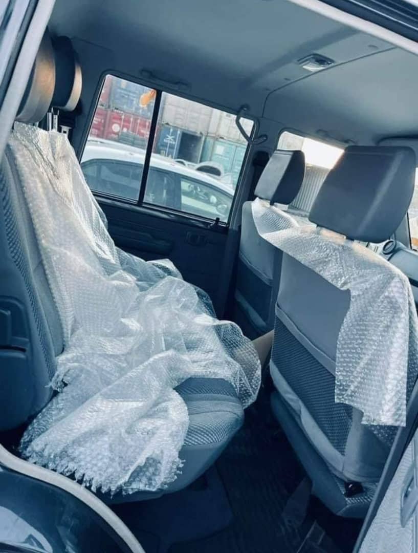 2019 Toyota Land cruiser Pick-up - Image 3