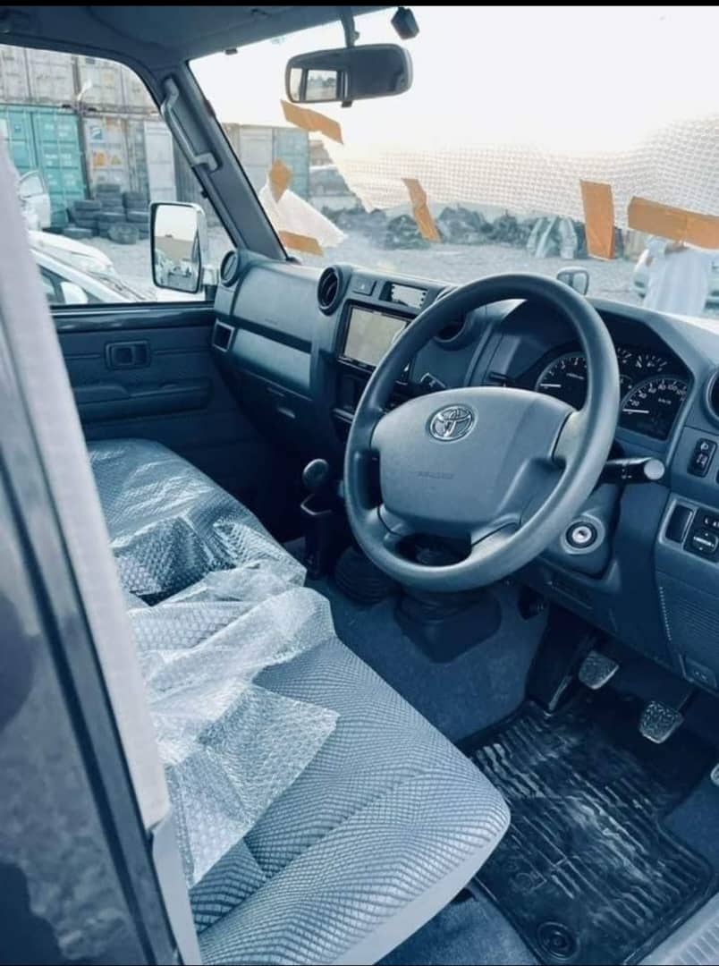 2019 Toyota Land cruiser Pick-up - Image 9