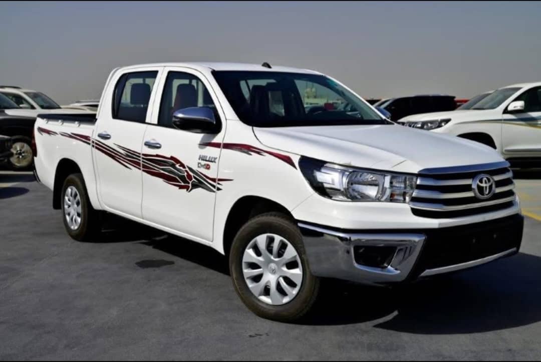 2019 Toyota Hilux - Image 9